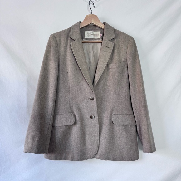 Vintage Jackets & Blazers - John Meyer Vintage Wool Blazer Taupe Size 10 Classic Tailored Jacket